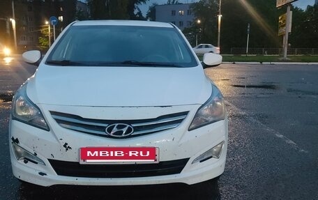 Hyundai Solaris II рестайлинг, 2014 год, 800 000 рублей, 9 фотография