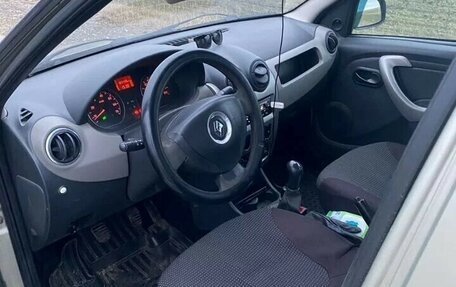 Renault Logan I, 2012 год, 390 000 рублей, 3 фотография