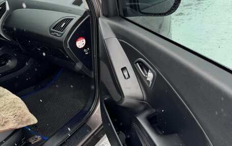 Hyundai ix35 I рестайлинг, 2014 год, 1 580 000 рублей, 11 фотография