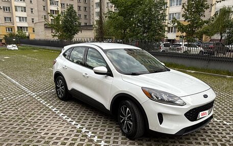 Ford Escape, 2020 год, 2 100 000 рублей, 2 фотография