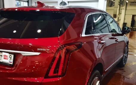 Cadillac XT5 I рестайлинг, 2021 год, 4 200 000 рублей, 3 фотография