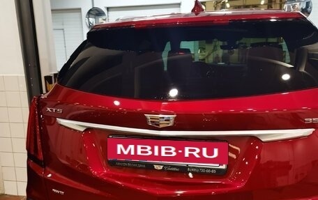 Cadillac XT5 I рестайлинг, 2021 год, 4 200 000 рублей, 9 фотография
