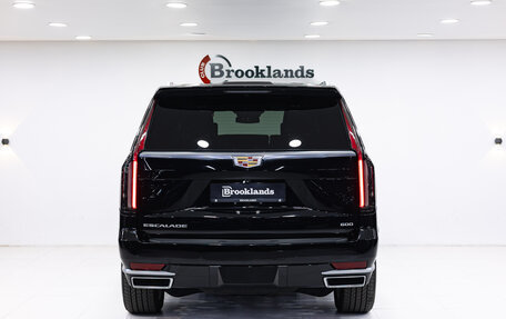 Cadillac Escalade V, 2023 год, 16 990 000 рублей, 5 фотография