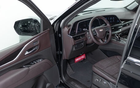Cadillac Escalade V, 2023 год, 16 990 000 рублей, 7 фотография