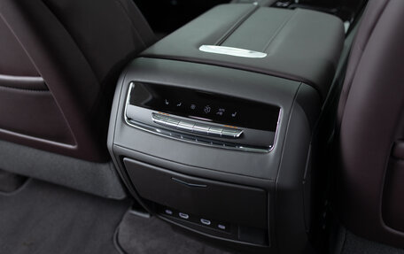 Cadillac Escalade V, 2023 год, 16 990 000 рублей, 24 фотография