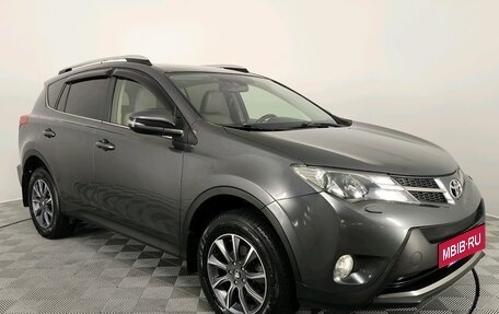 Toyota RAV4, 2013 год, 1 990 000 рублей, 4 фотография