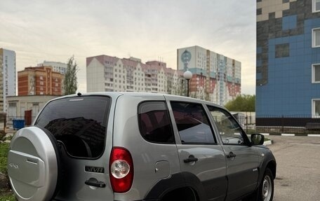 Chevrolet Niva I рестайлинг, 2013 год, 595 000 рублей, 5 фотография