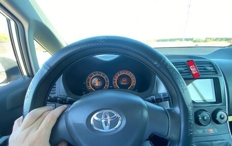 Toyota Auris II, 2008 год, 750 000 рублей, 19 фотография