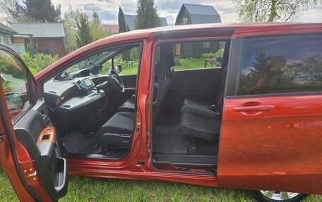 Honda Freed I, 2011 год, 1 350 000 рублей, 4 фотография