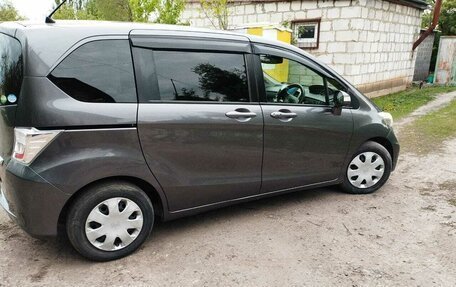 Honda Freed I, 2013 год, 1 490 000 рублей, 11 фотография