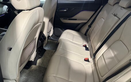 Jaguar F-Pace, 2017 год, 2 799 800 рублей, 6 фотография