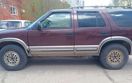 Chevrolet Blazer II рестайлинг, 1995 год, 250 000 рублей, 4 фотография