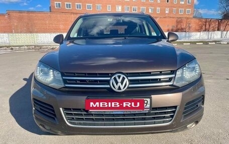 Volkswagen Touareg III, 2011 год, 2 050 000 рублей, 5 фотография