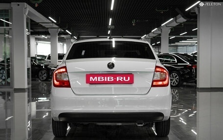 Skoda Rapid I, 2017 год, 870 000 рублей, 6 фотография