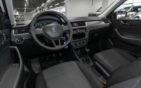 Skoda Rapid I, 2017 год, 870 000 рублей, 8 фотография