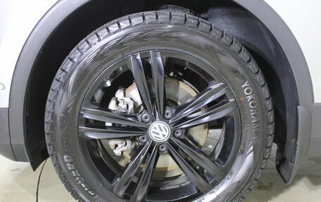 Volkswagen Tiguan II, 2019 год, 2 291 000 рублей, 23 фотография