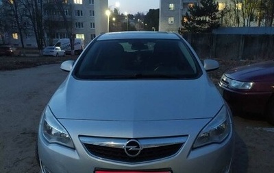 Opel Astra J, 2011 год, 790 000 рублей, 1 фотография