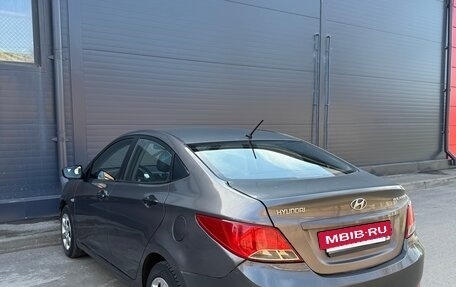 Hyundai Solaris II рестайлинг, 2014 год, 689 000 рублей, 5 фотография