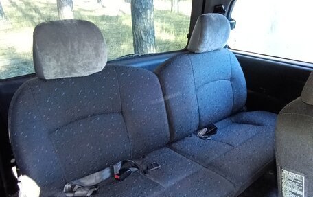 Hyundai Starex I рестайлинг, 2003 год, 730 000 рублей, 10 фотография