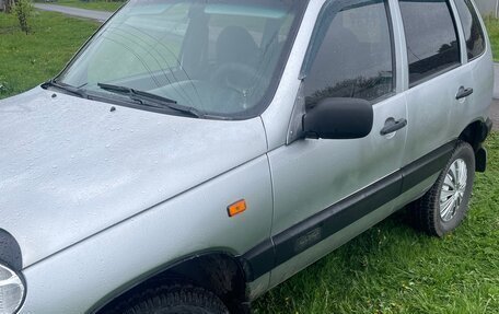 Chevrolet Niva I рестайлинг, 2006 год, 325 000 рублей, 2 фотография