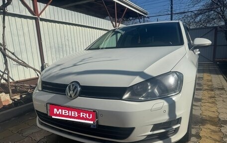 Volkswagen Golf VII, 2013 год, 1 450 000 рублей, 2 фотография
