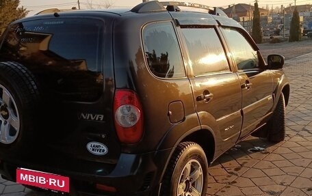 Chevrolet Niva I рестайлинг, 2017 год, 800 000 рублей, 5 фотография