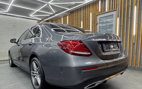 Mercedes-Benz E-Класс, 2018 год, 3 350 000 рублей, 2 фотография