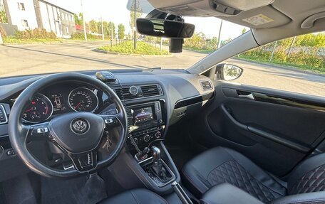Volkswagen Jetta VI, 2017 год, 1 300 000 рублей, 16 фотография