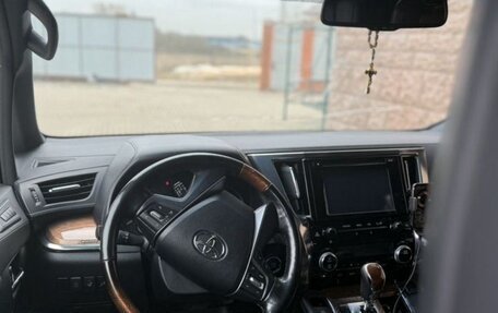 Toyota Alphard III, 2017 год, 5 000 000 рублей, 5 фотография