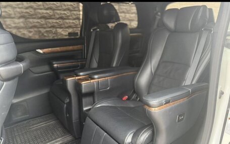 Toyota Alphard III, 2017 год, 5 000 000 рублей, 7 фотография