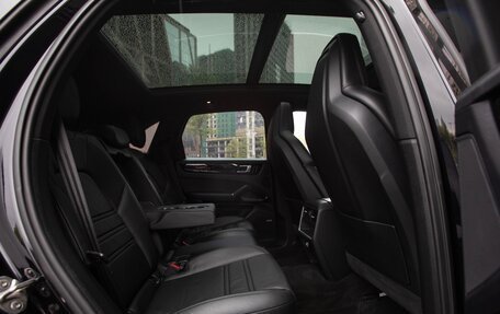 Porsche Cayenne III, 2019 год, 6 650 000 рублей, 17 фотография