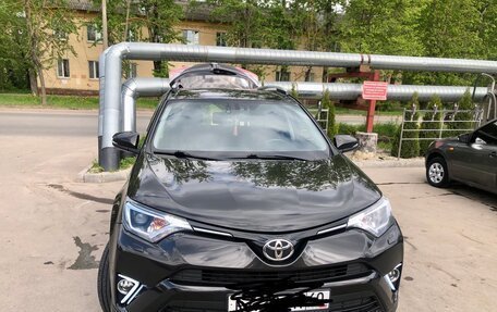 Toyota RAV4, 2016 год, 2 555 000 рублей, 6 фотография