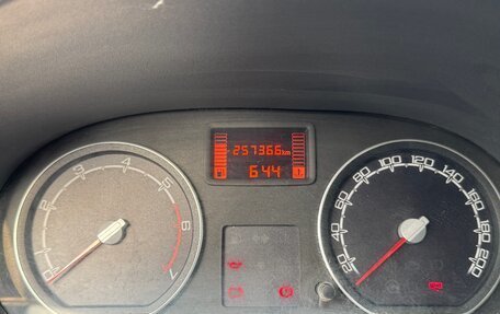 Renault Logan I, 2012 год, 390 000 рублей, 14 фотография