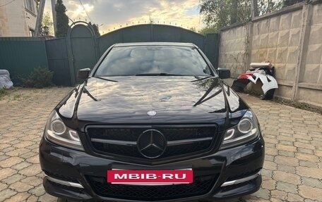 Mercedes-Benz C-Класс, 2013 год, 1 750 000 рублей, 6 фотография