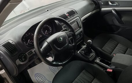 Skoda Octavia, 2010 год, 749 000 рублей, 10 фотография