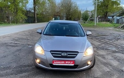 KIA cee'd I рестайлинг, 2009 год, 650 000 рублей, 1 фотография
