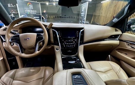 Cadillac Escalade IV, 2019 год, 6 850 000 рублей, 6 фотография