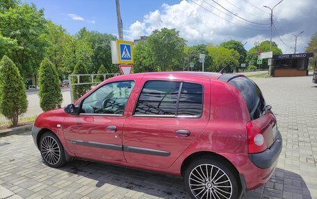 Renault Clio III, 2003 год, 380 000 рублей, 2 фотография