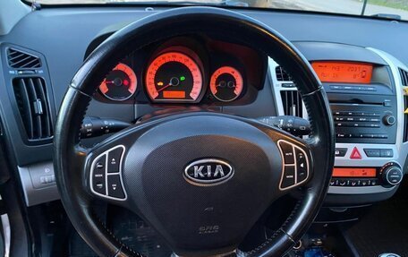 KIA cee'd I рестайлинг, 2009 год, 650 000 рублей, 15 фотография