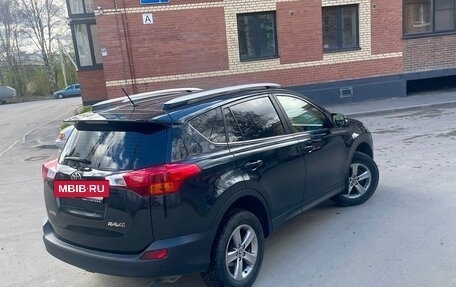 Toyota RAV4, 2015 год, 1 865 000 рублей, 8 фотография