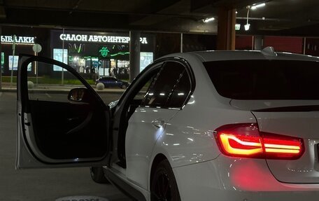 BMW 3 серия, 2016 год, 2 550 000 рублей, 26 фотография