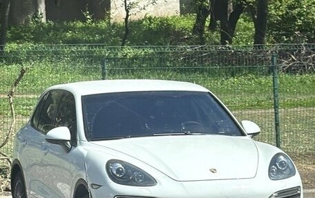 Porsche Cayenne III, 2013 год, 2 800 000 рублей, 2 фотография
