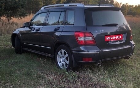 Mercedes-Benz GLK-Класс, 2011 год, 1 100 000 рублей, 4 фотография