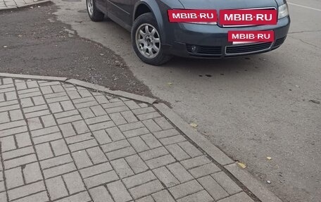 Audi A4, 2001 год, 800 000 рублей, 2 фотография