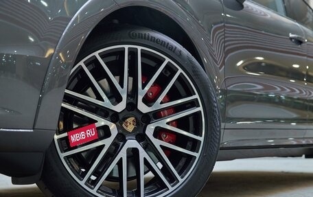Porsche Cayenne III, 2025 год, 21 000 000 рублей, 7 фотография