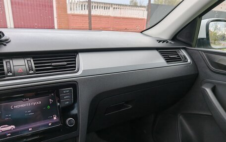 Skoda Rapid I, 2019 год, 1 300 000 рублей, 9 фотография