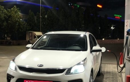 KIA Rio IV, 2017 год, 1 100 000 рублей, 7 фотография
