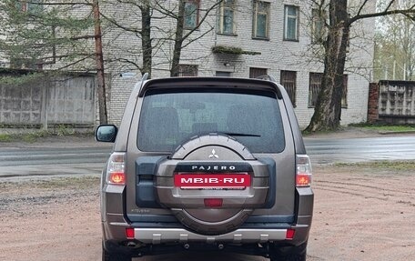 Mitsubishi Pajero IV, 2014 год, 2 450 000 рублей, 5 фотография