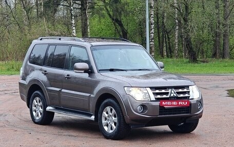 Mitsubishi Pajero IV, 2014 год, 2 450 000 рублей, 7 фотография