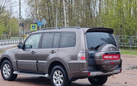 Mitsubishi Pajero IV, 2014 год, 2 450 000 рублей, 4 фотография
